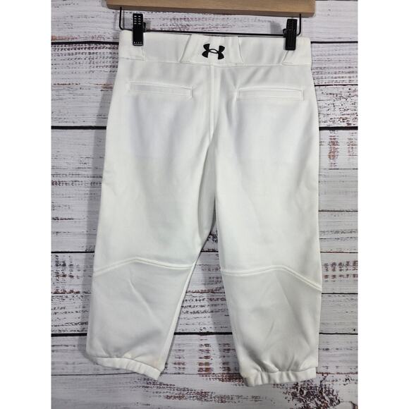 Under Armour youth size small NWT but w/defect see description - Picture 3 of 6